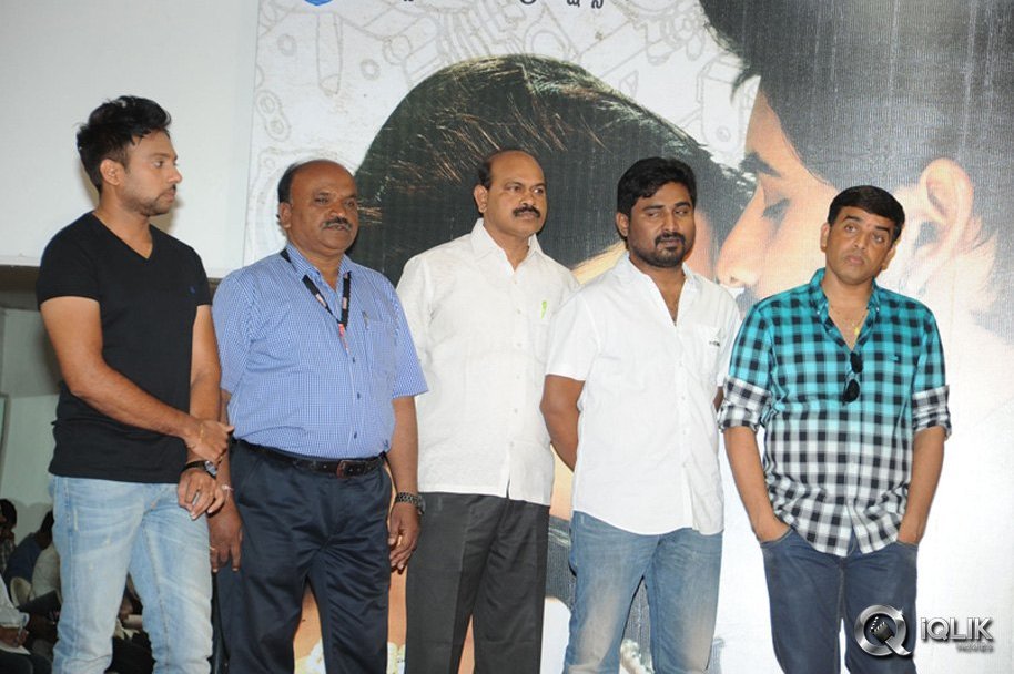 Auto-Nagar-Surya-Triple-Platinum-Disc-Function